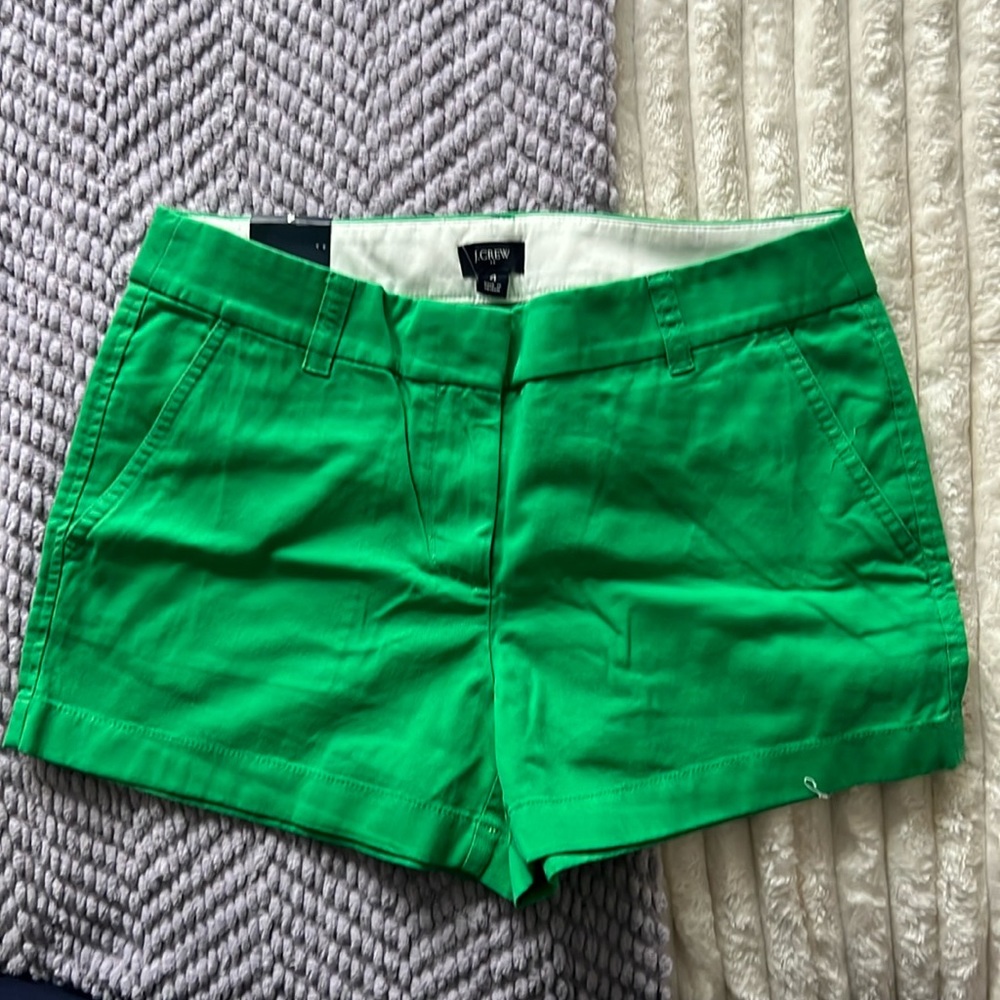 Kelly green jcrew shorts 3 1/2 inseam